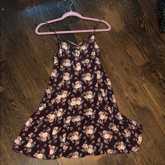 Floral Criss-Cross Dress - Picture 1 of 4
